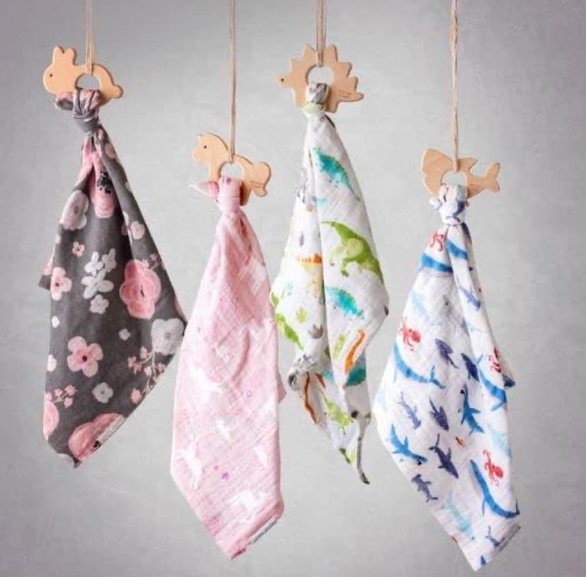 Muslin Lovie with Teether