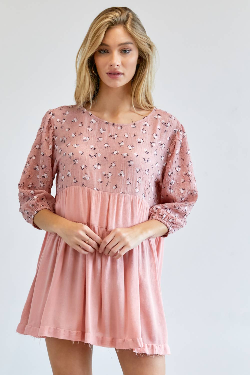 FLORAL PRINTED ROUND NECK 3/4 SLEEVE RUFFLE TOP
