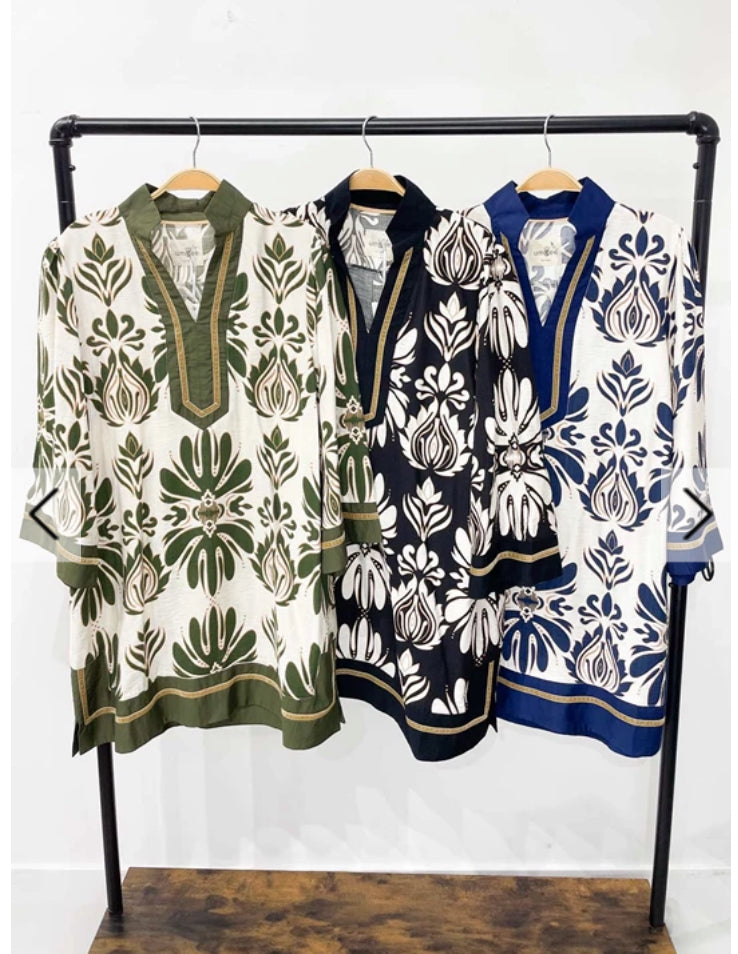 UMGEE - Baroque Floral Tunic Top with Gold Trim