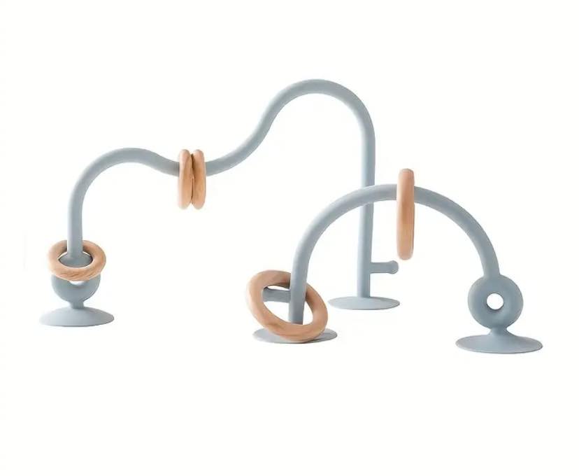 Silicon and Wood Ring Suction Toy