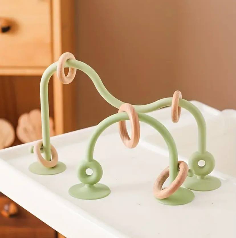 Silicon and Wood Ring Suction Toy