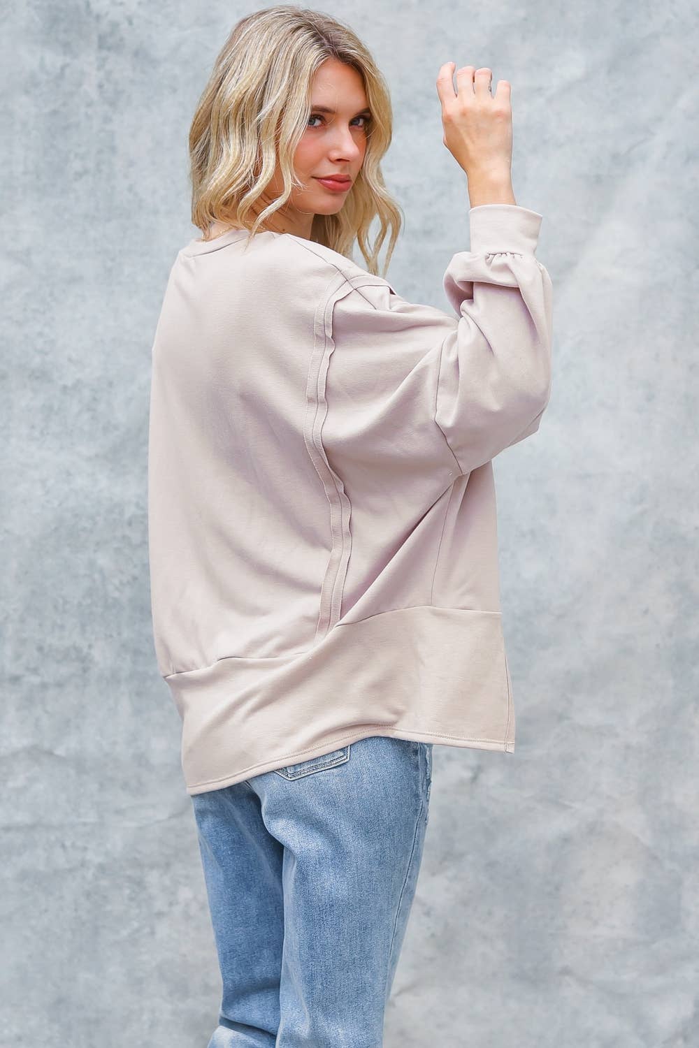 LONG SLEEVE WITH SLITS PULLOVER TOP