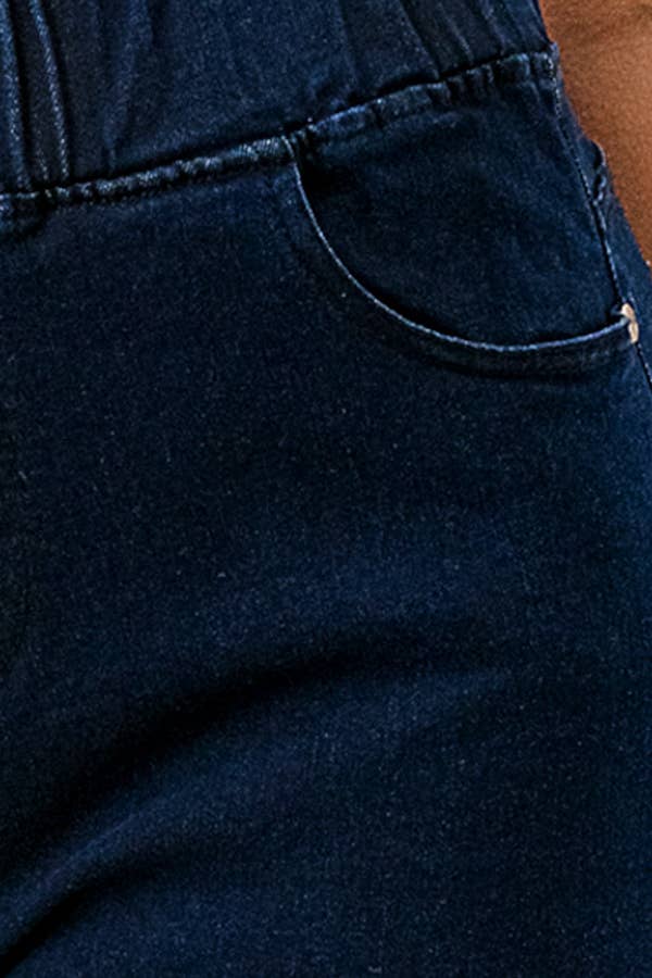 Plus size pre washed basic pull on denim skinny jeggings