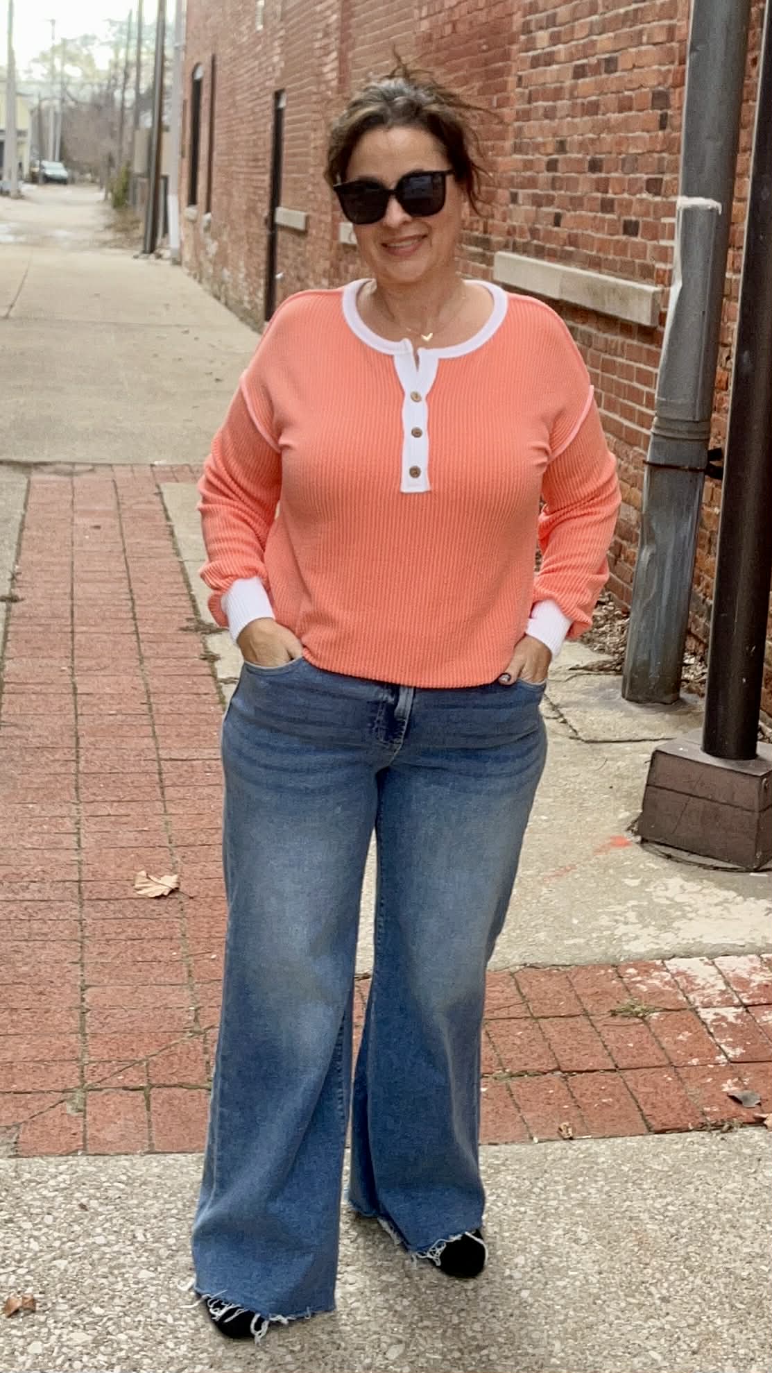 Ribbed Drop Shoulder Button Front Long Sleeve Top T5402