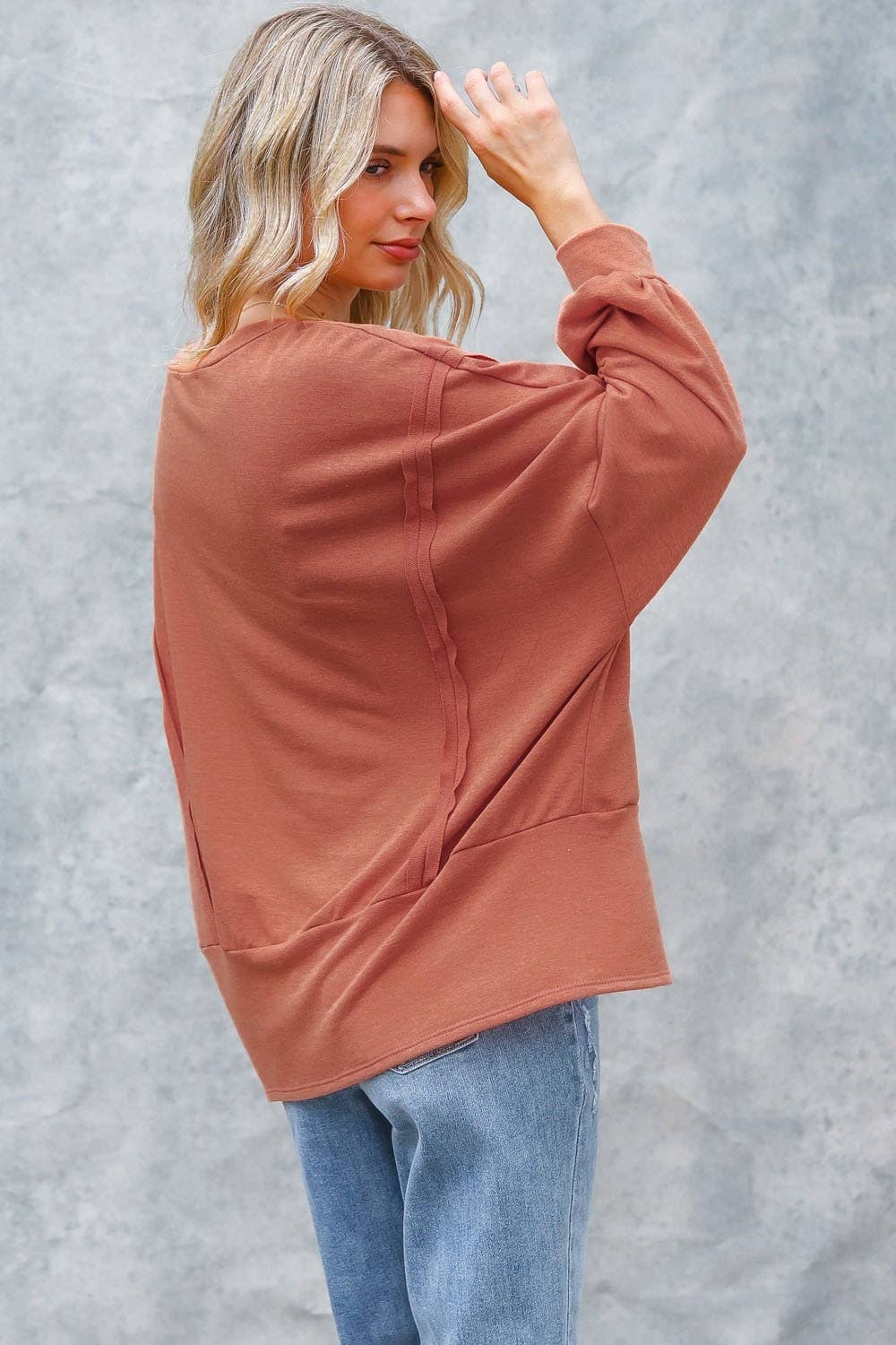 LONG SLEEVE WITH SLITS PULLOVER TOP