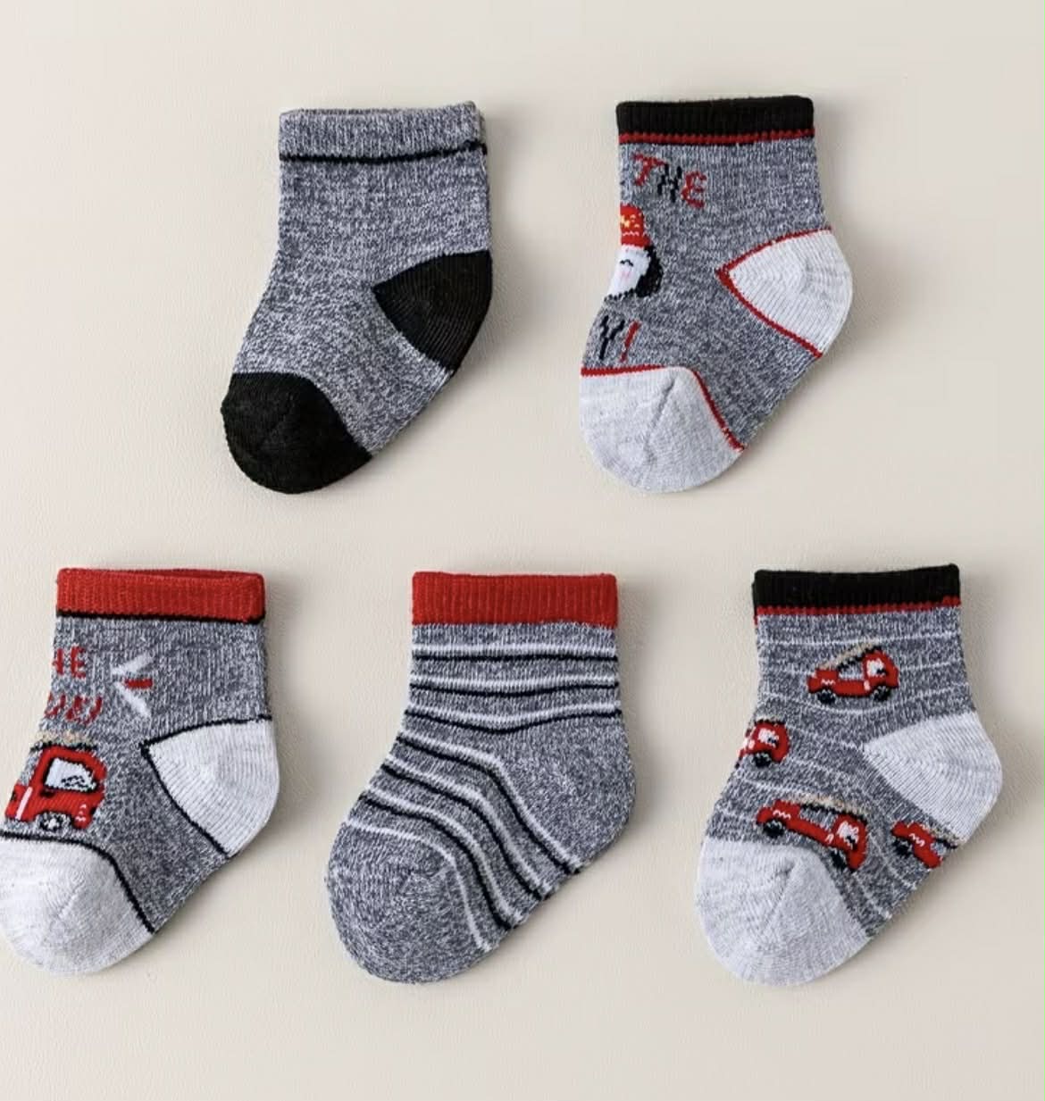Fire Truck Socks 0/6m
