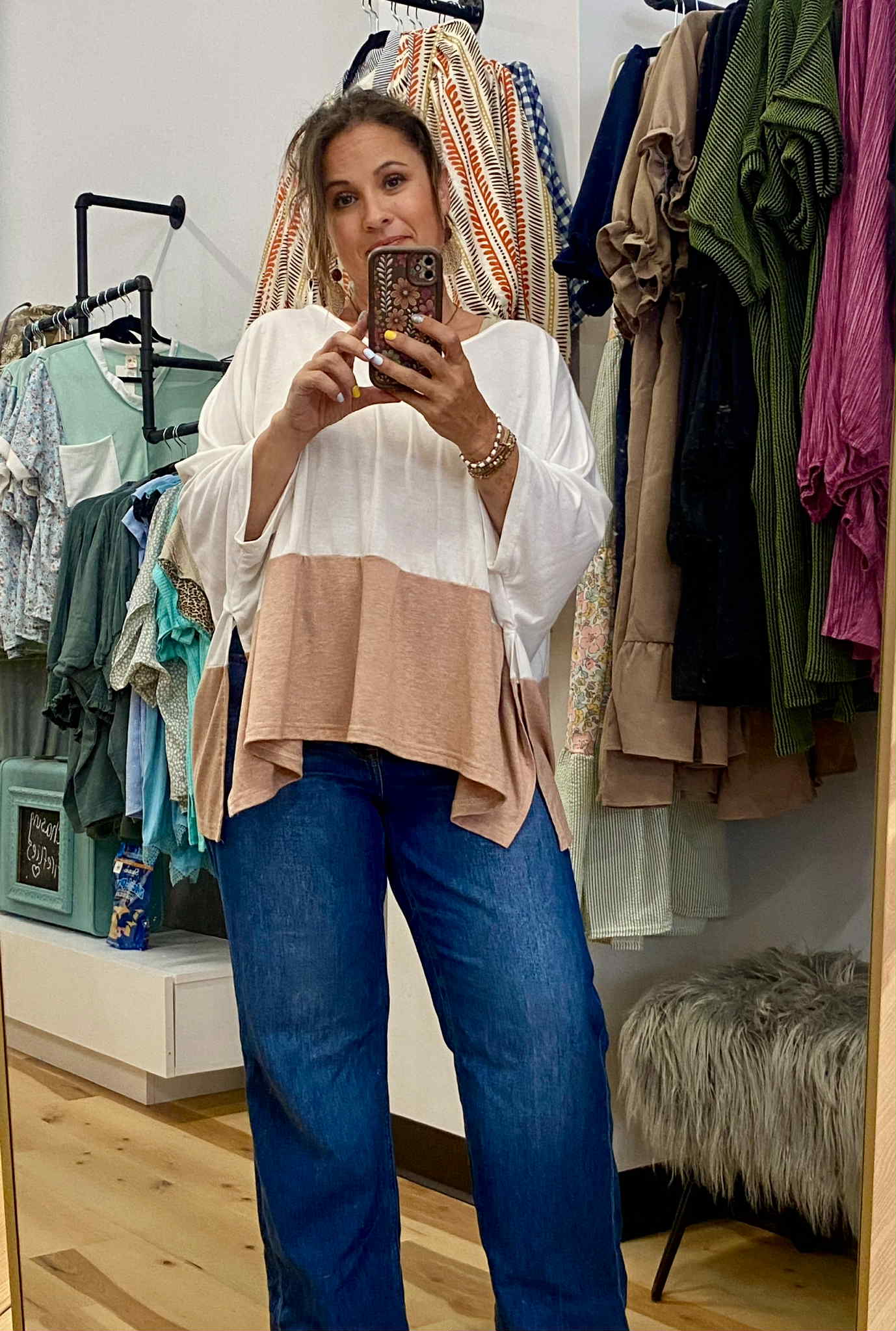 Color Block V-Neck Batwing
