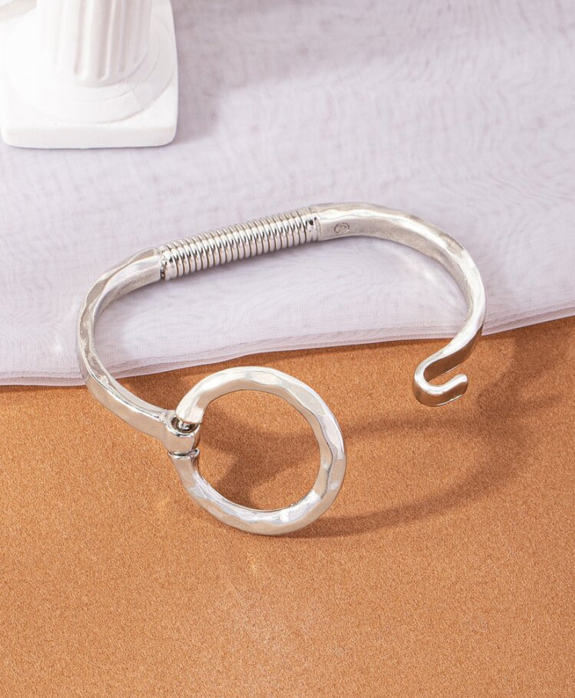 Silver Clasp Bracelet