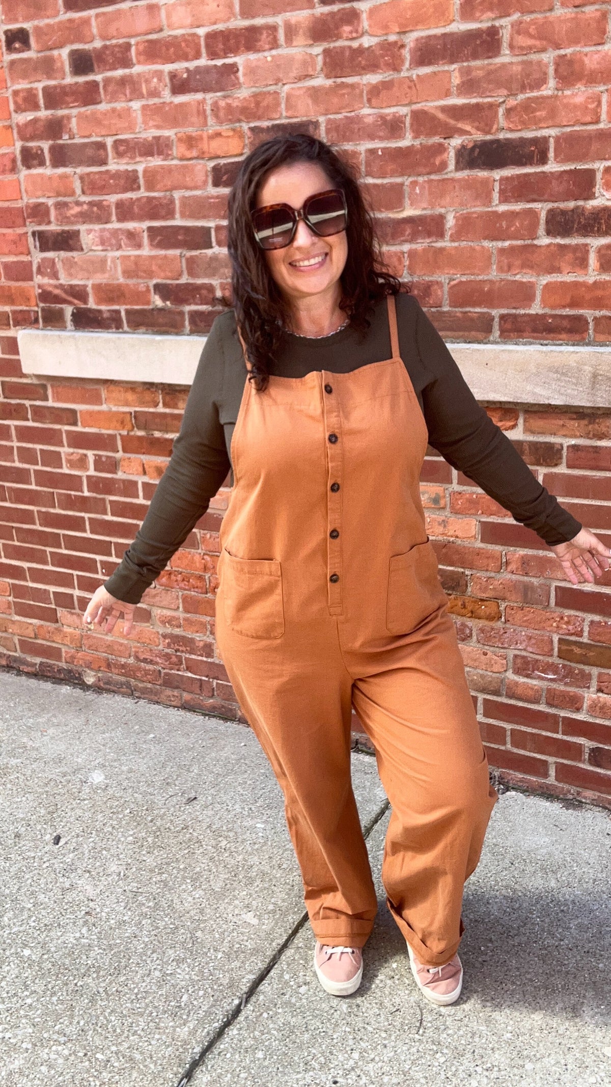 INJ1011 Button-Down Sleeveless Overall Jumpsuit