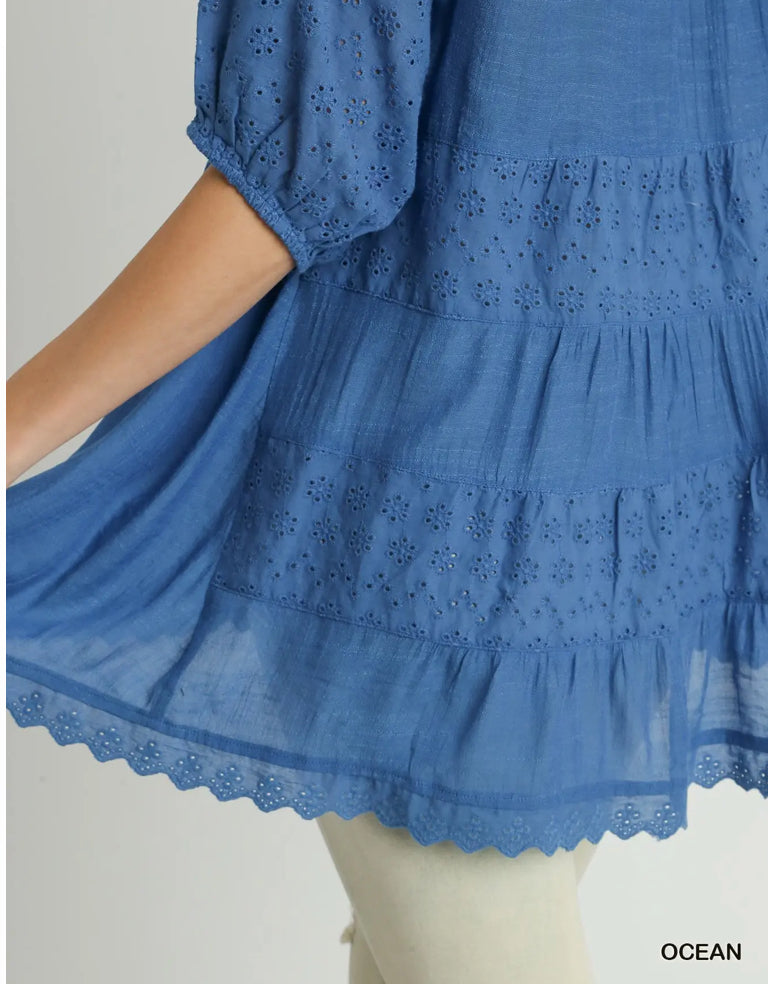 UMGEE Eyelet Collar Button Down