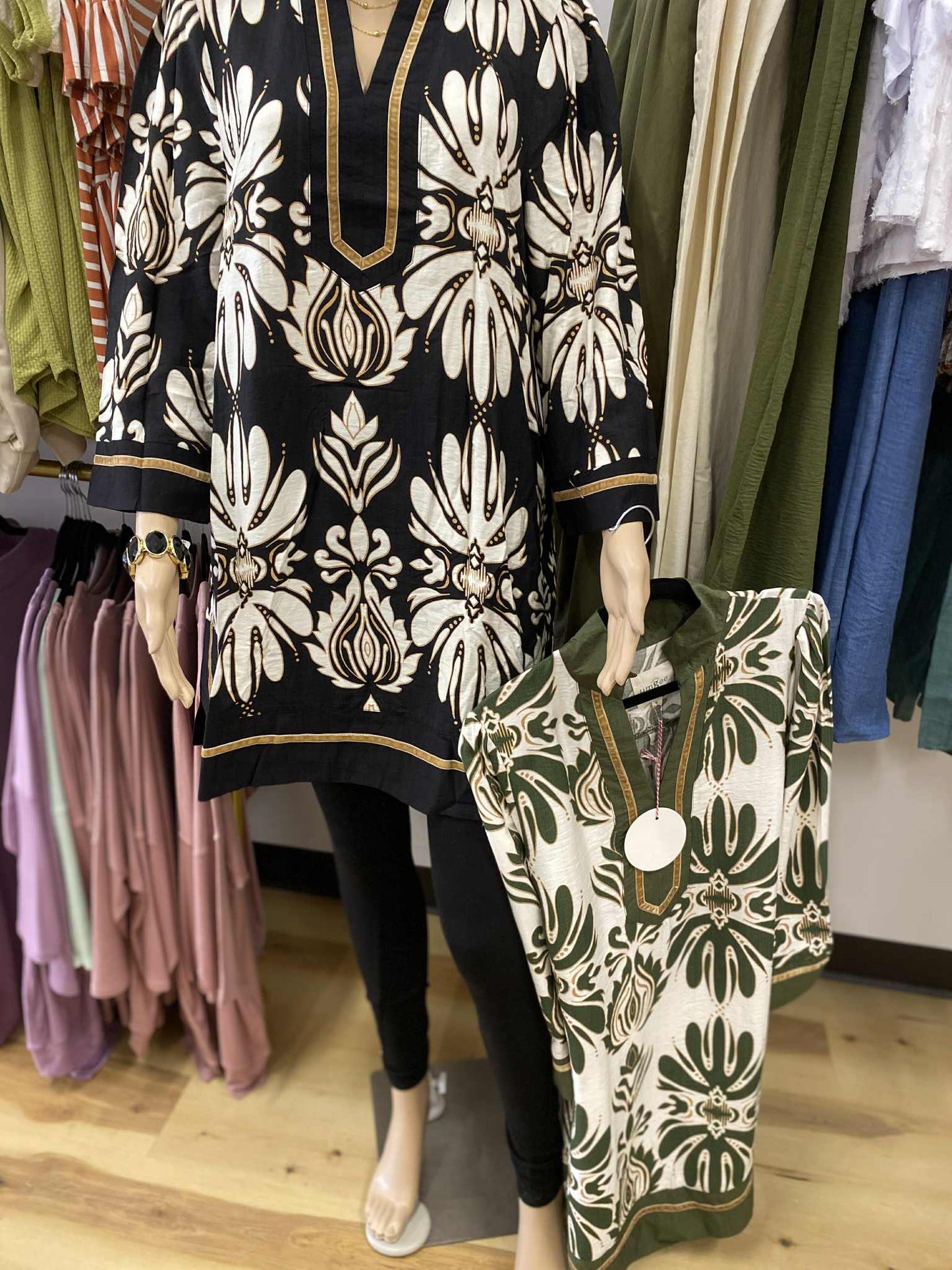 UMGEE - Baroque Floral Tunic Top with Gold Trim