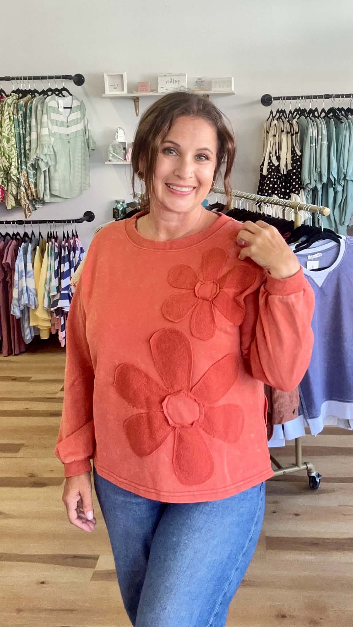 HT20054 Oversized Floral Stitch Sweatshirt