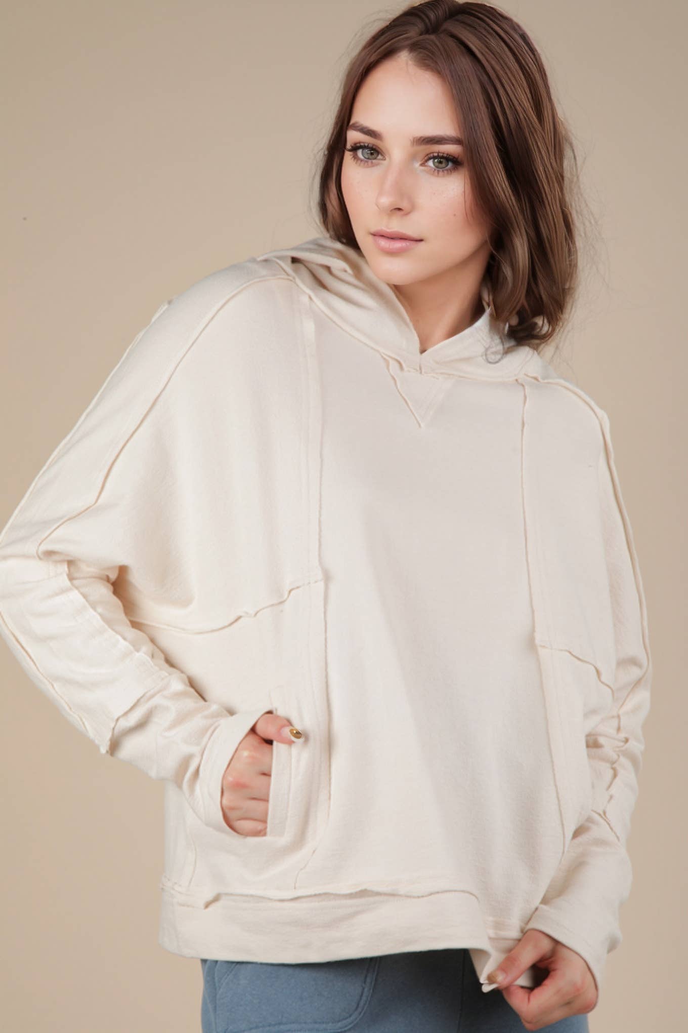 Raw Edge Cute Detail Hoodie Knit Top