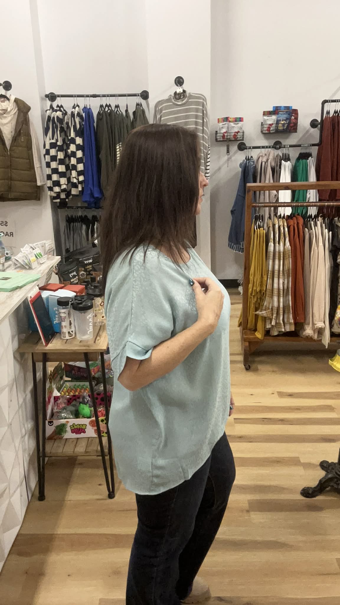 UMGEE Animal Jacquard Print Short Dolman Sleeve Top