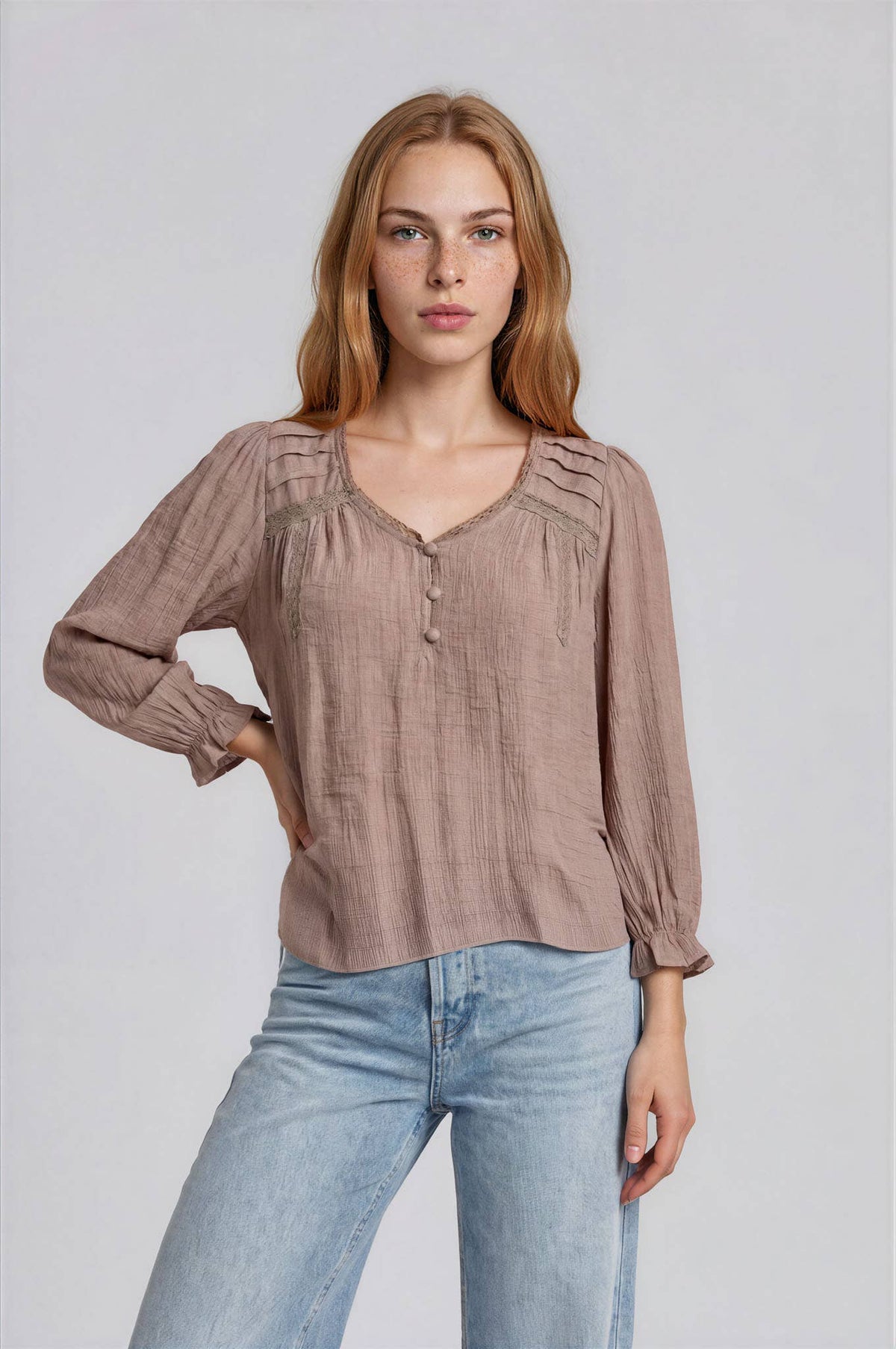 CROCHET TRIM V-NECK 3/4 SLEEVE HENLEY TOP