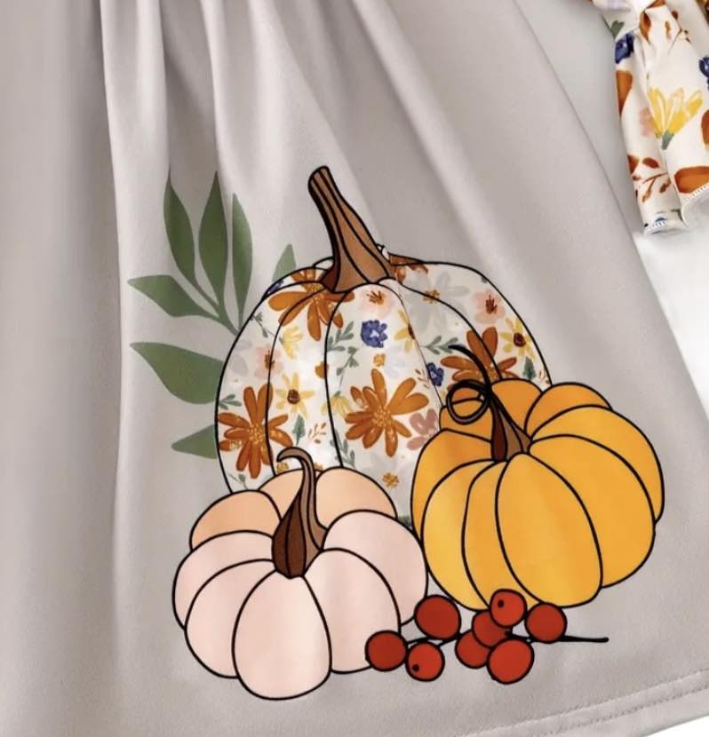 Gray Pumpkin and Floral