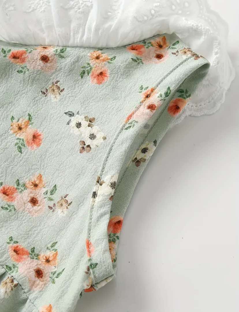 Vintage Floral Lace Collar Romper