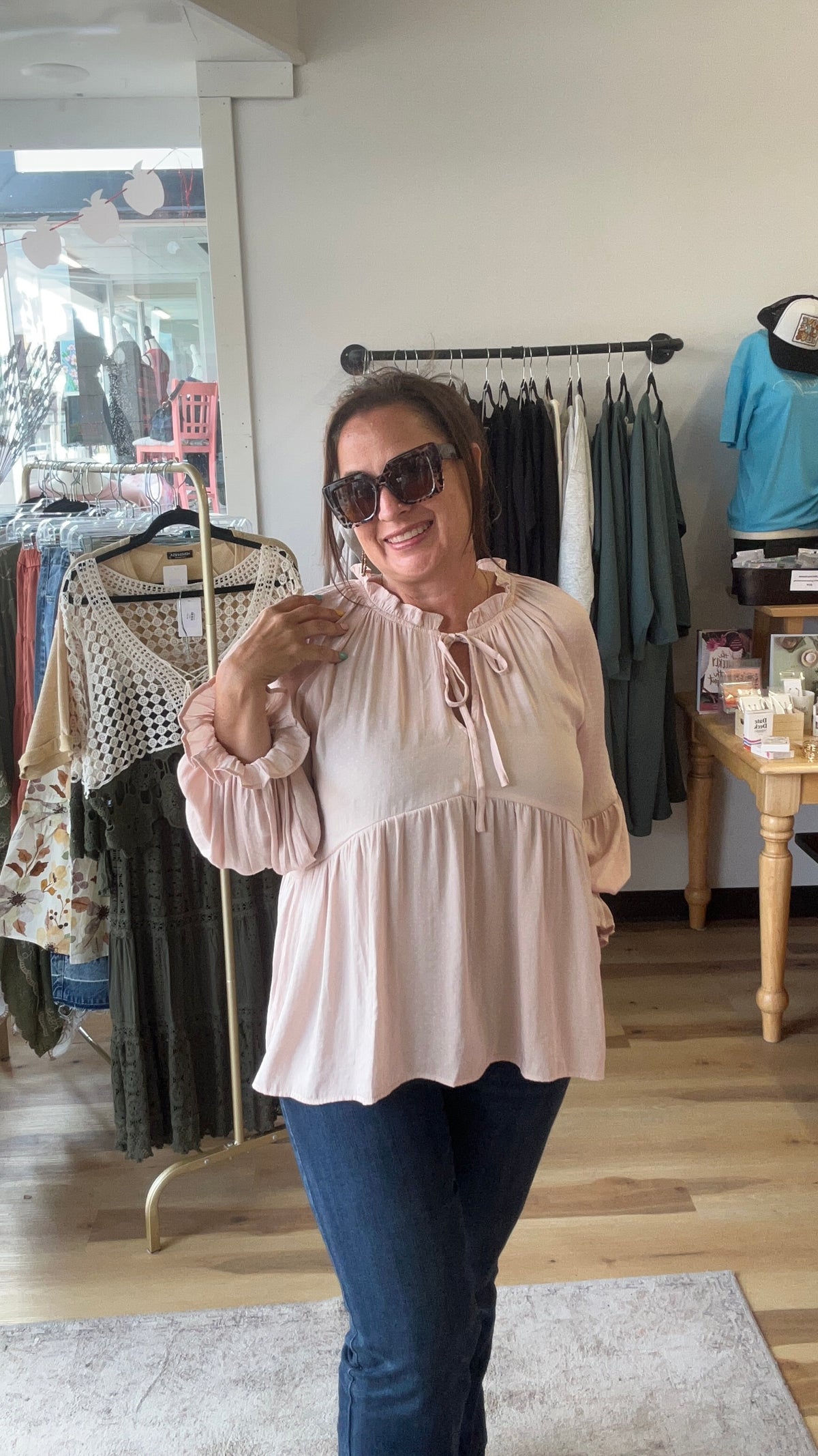 RUFFLE TIE FRONT BABYDOLL BLOUSE