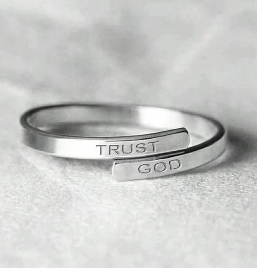 Trust God Ring