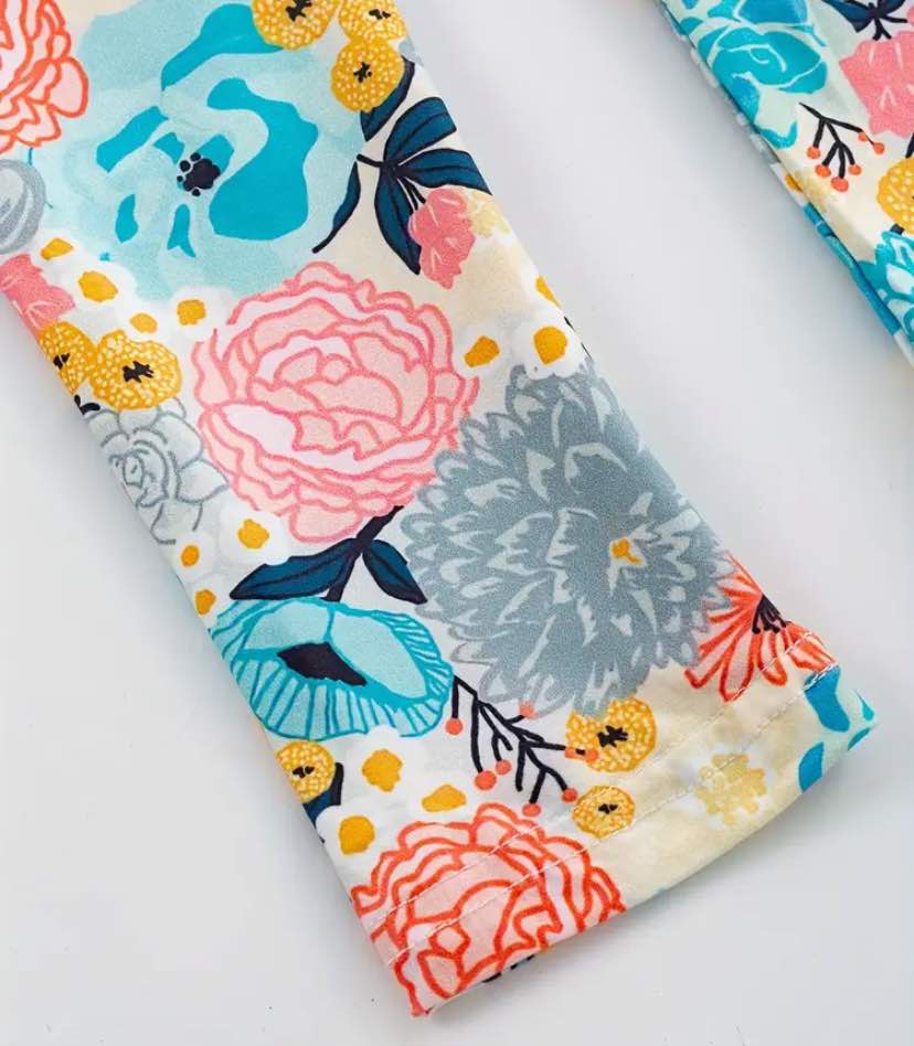 Chicken and Floral Scarf Set