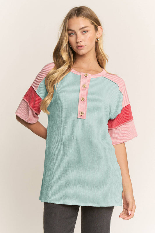 MULTI URBAN RIB KNIT TOP