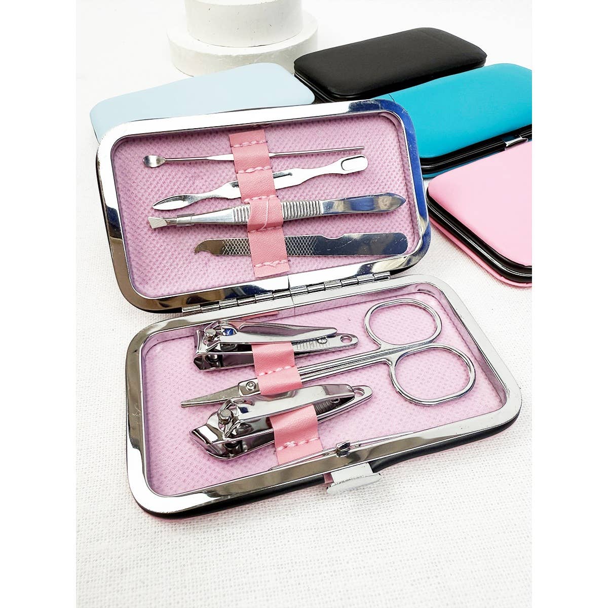 Personal Mani and Pedi Kit care tools with case