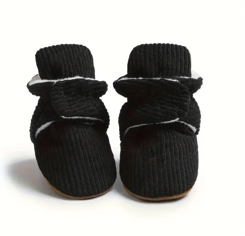 Easy Fasten Closure Slippers