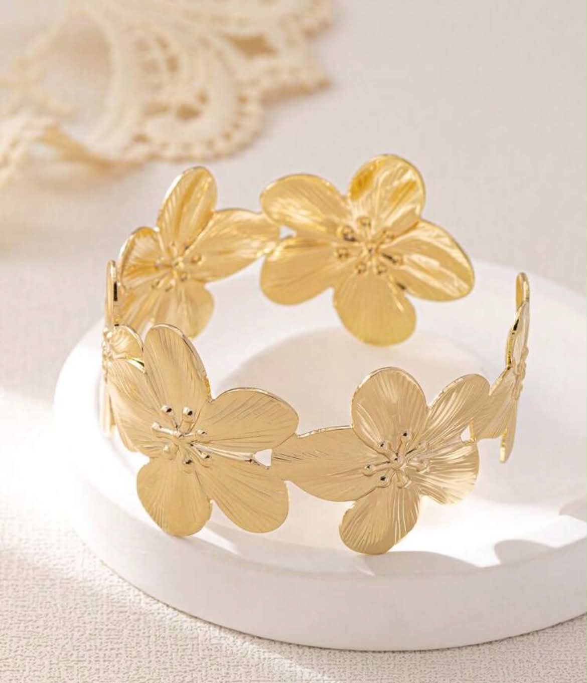 Metal Open Bangle Flower Bracelet