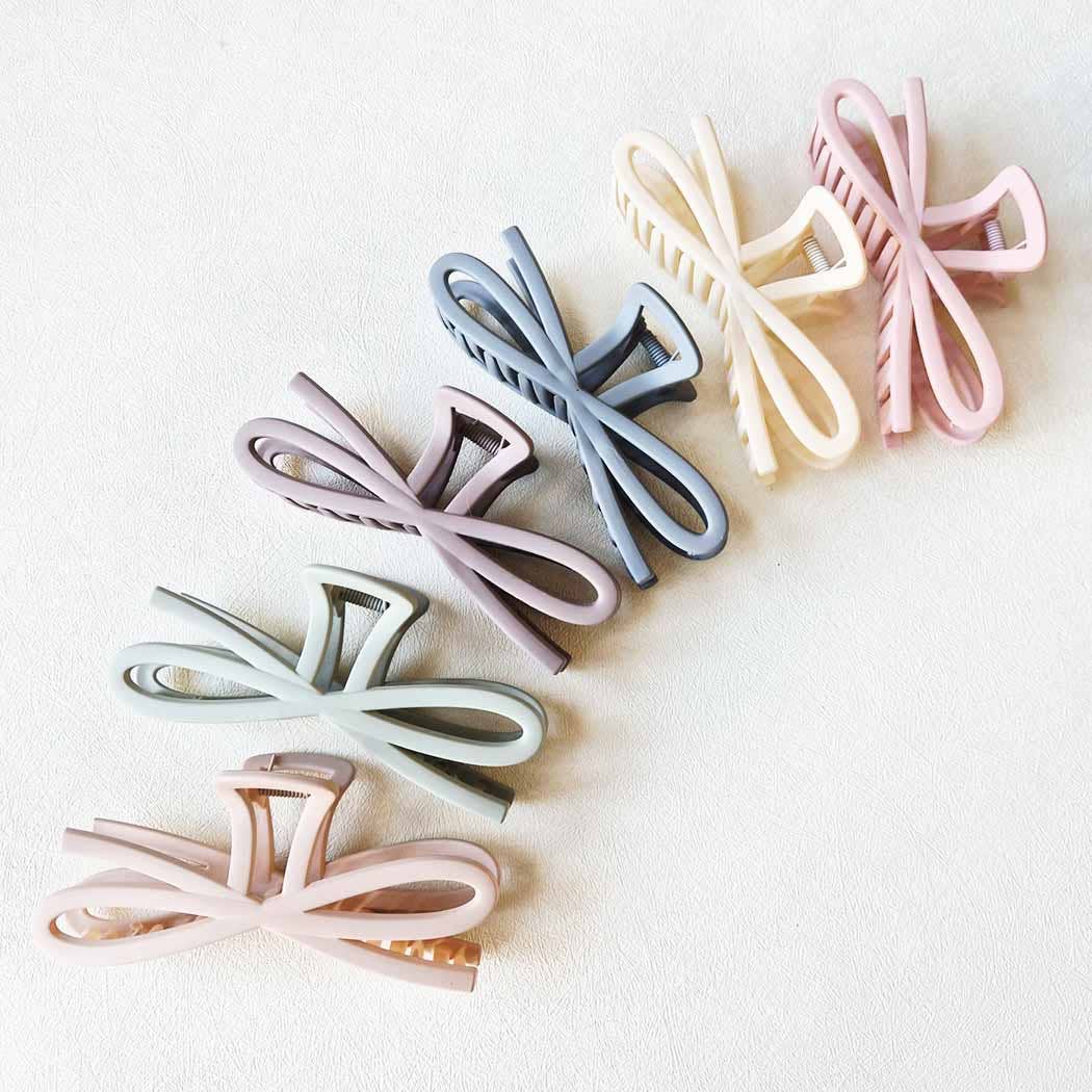 Jumbo Matte Bow Shape Hair Claw