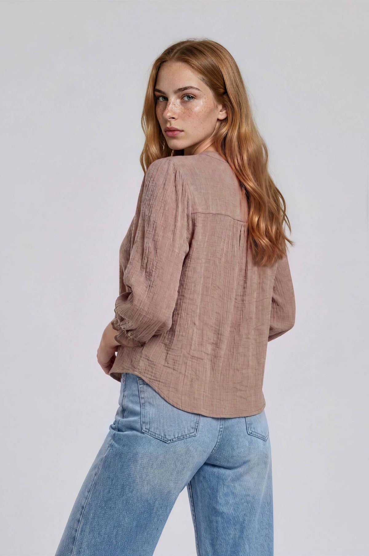 CROCHET TRIM V-NECK 3/4 SLEEVE HENLEY TOP
