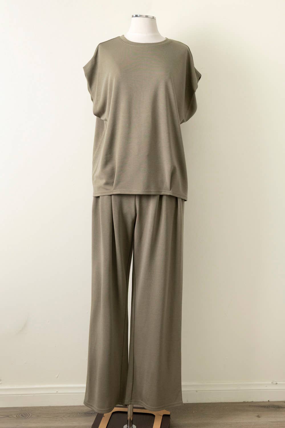 Solid Knit Comfy Top & Pants Set