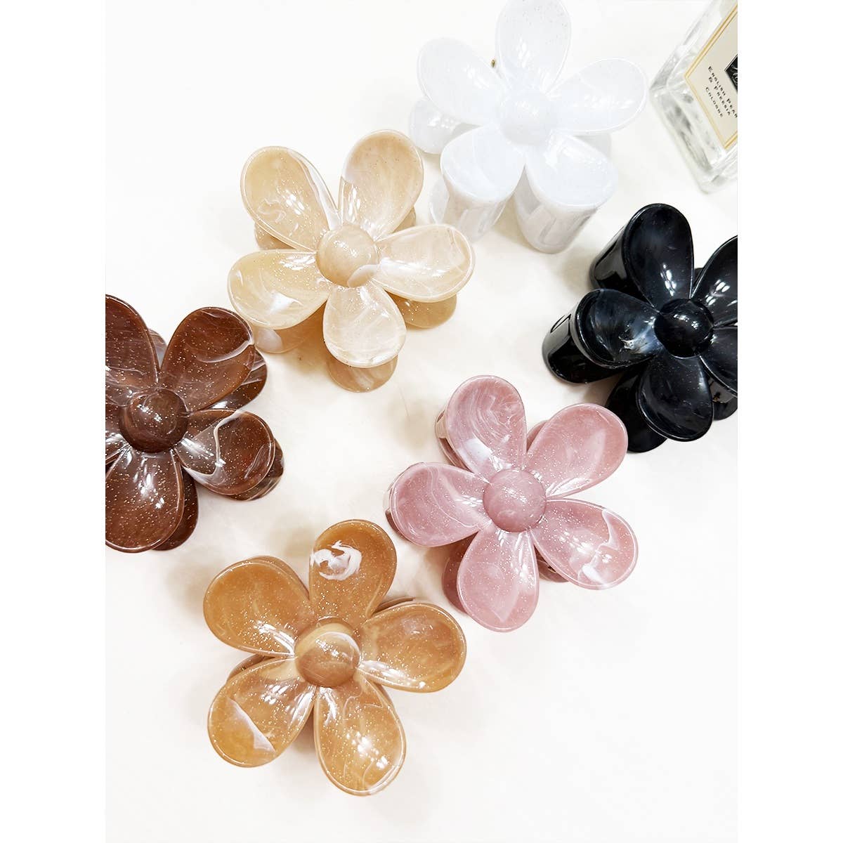 Marbled and Glittered Daisy Hair Clips