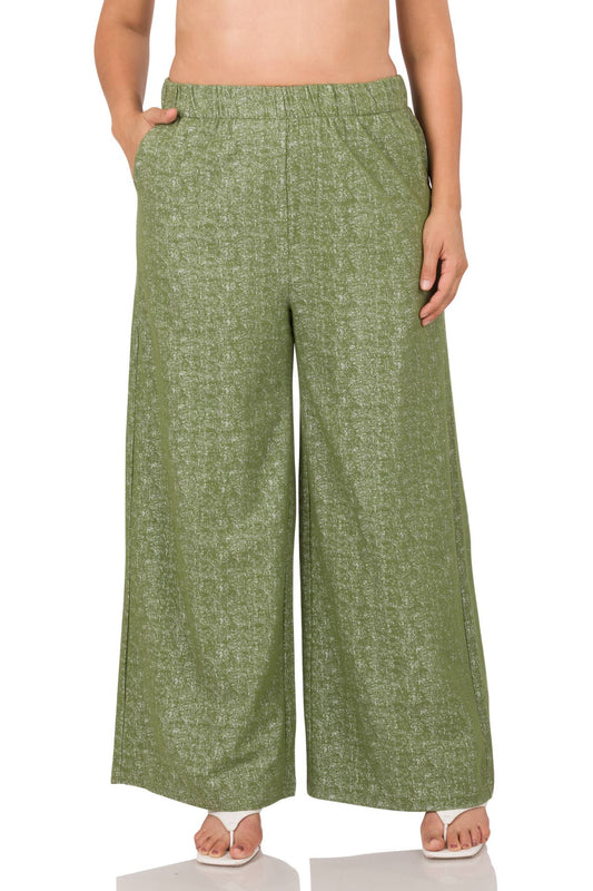 PLUS SIZE WIDE LEG PANTS WITH POCKETS