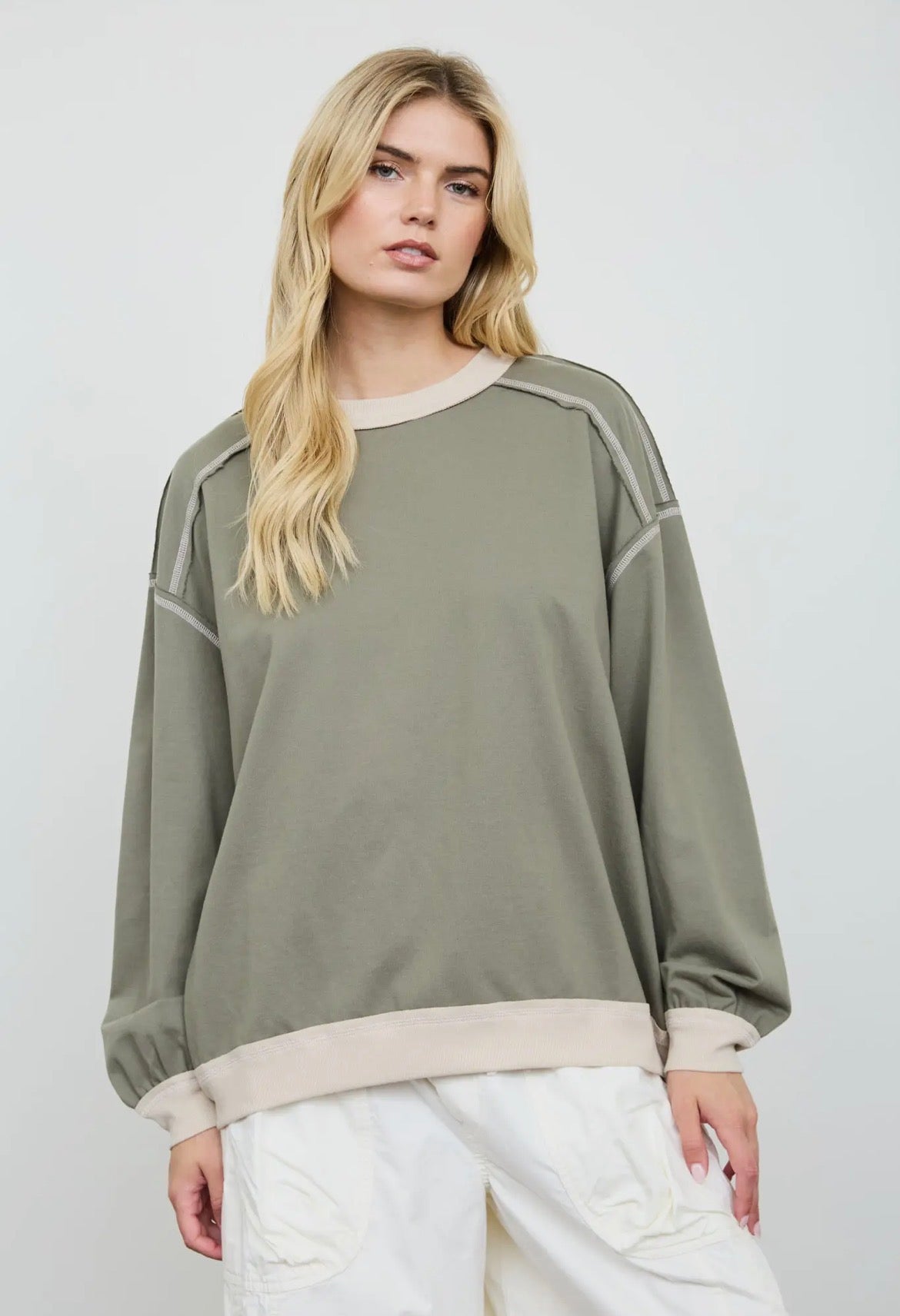 Exposed Seam Contrast Trim