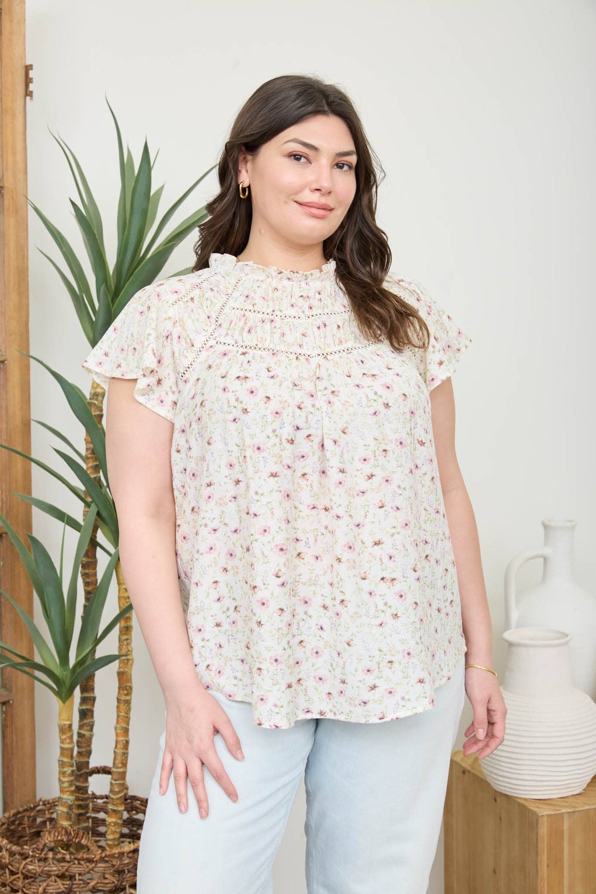 PLUS FLORAL RUFFLE DETAIL LINE LACE YOKE TOP