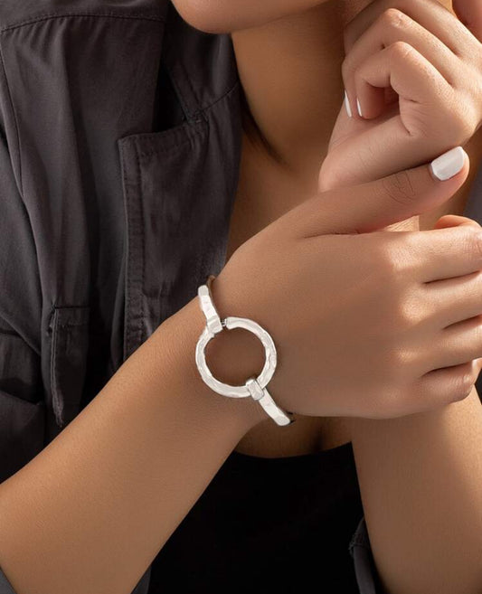 Silver Clasp Bracelet
