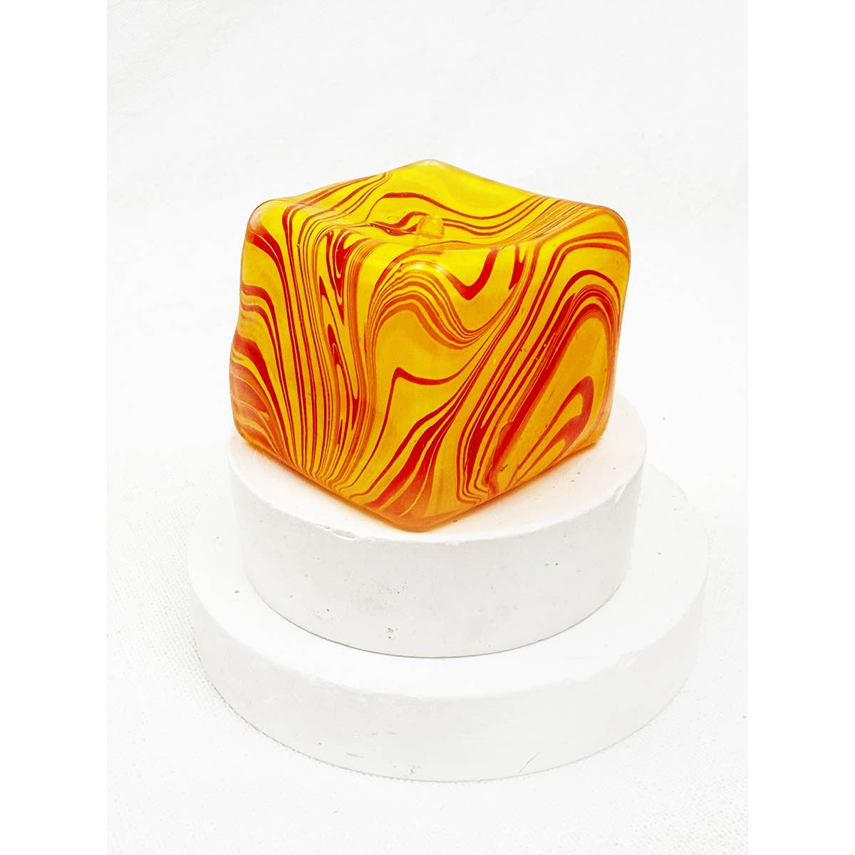 Fluid Pattern Squeeze Cube Slime