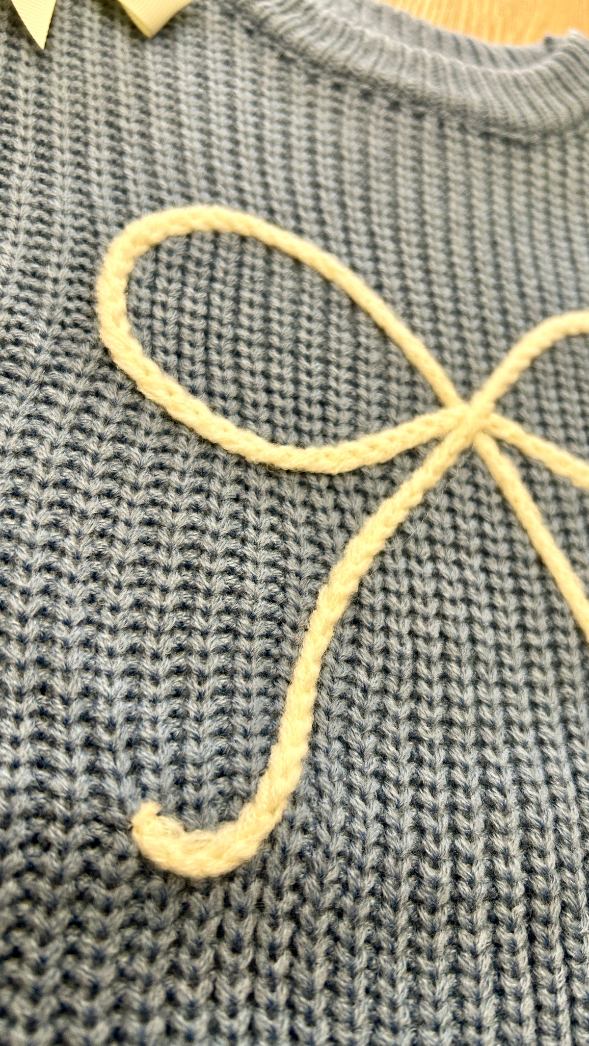 Bow Sweater