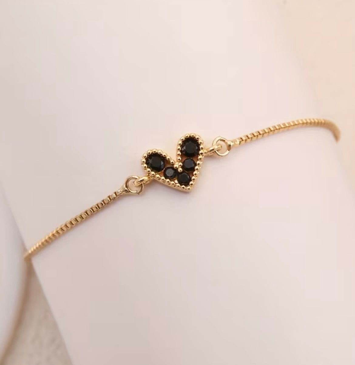 Heart Drawstring Pull Bracelet