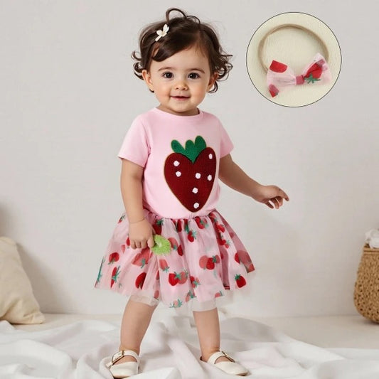 Strawberry Embroidery Set