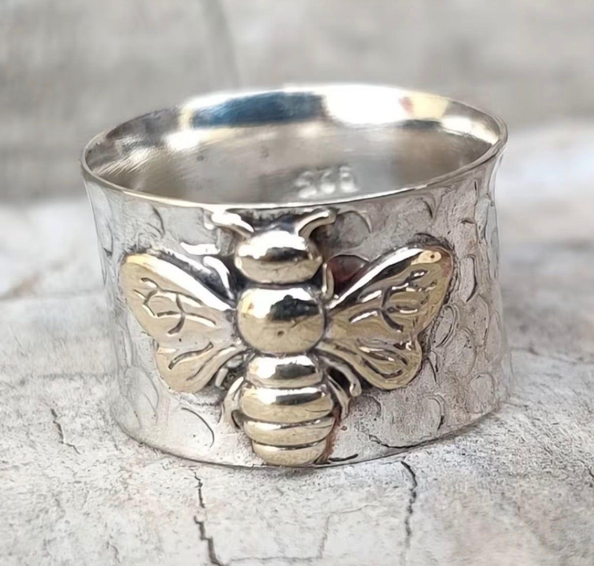 Wide Bee Ring