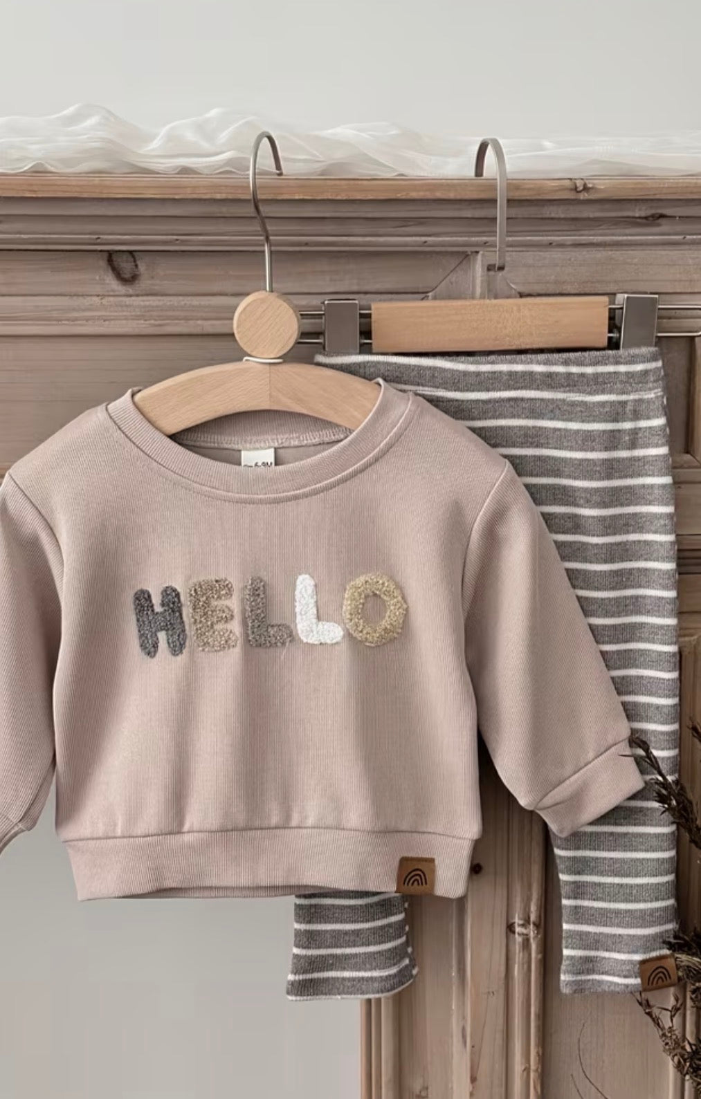 Hello Set