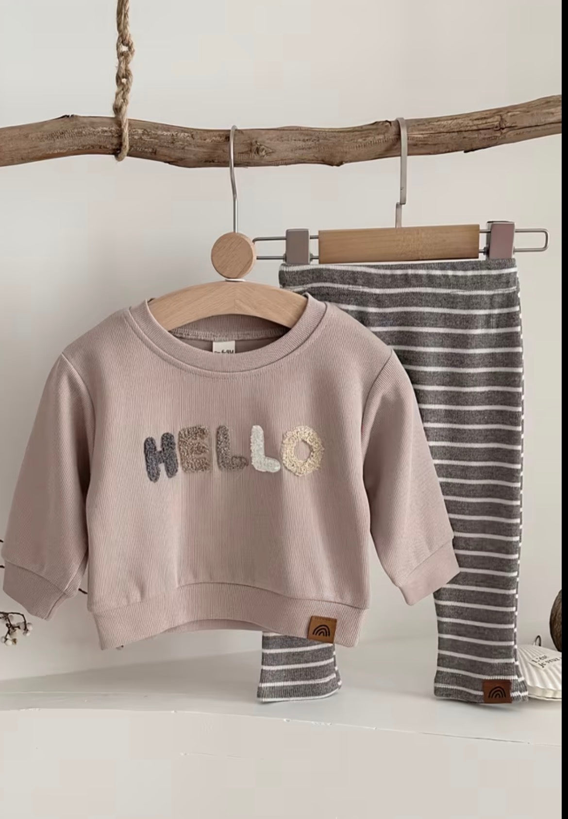 Hello Set