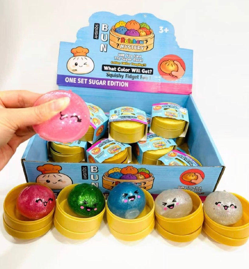 Gel Glitter Dumpling w/ Face Squishy Toy