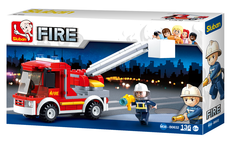 Small Fire Truck Building Brick Kit (136 Pcs)