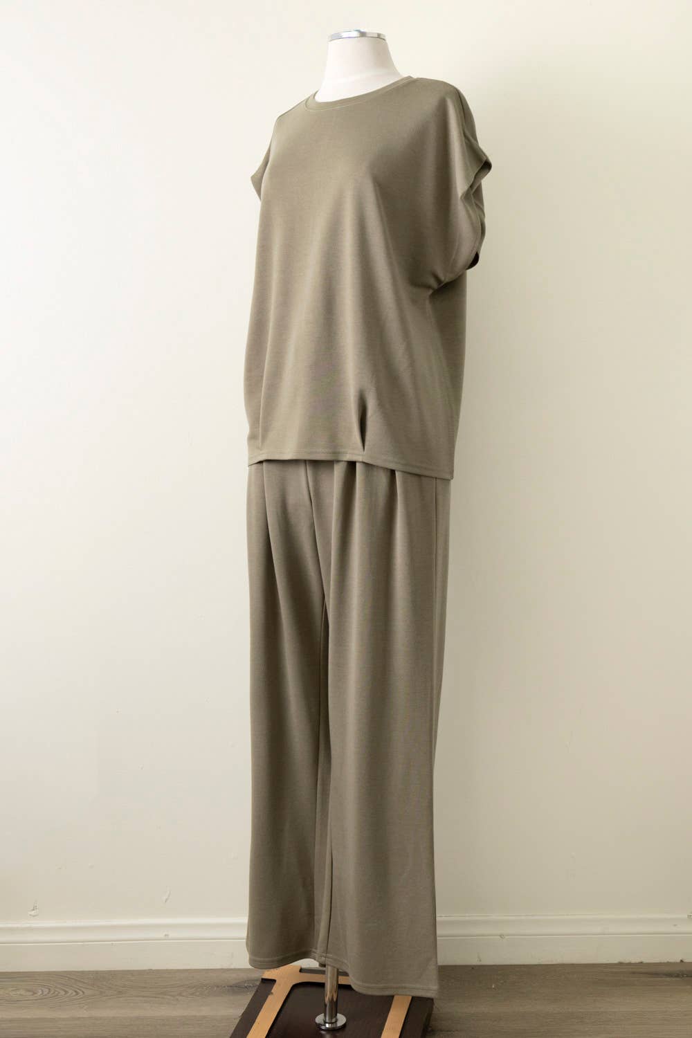 Solid Knit Comfy Top & Pants Set
