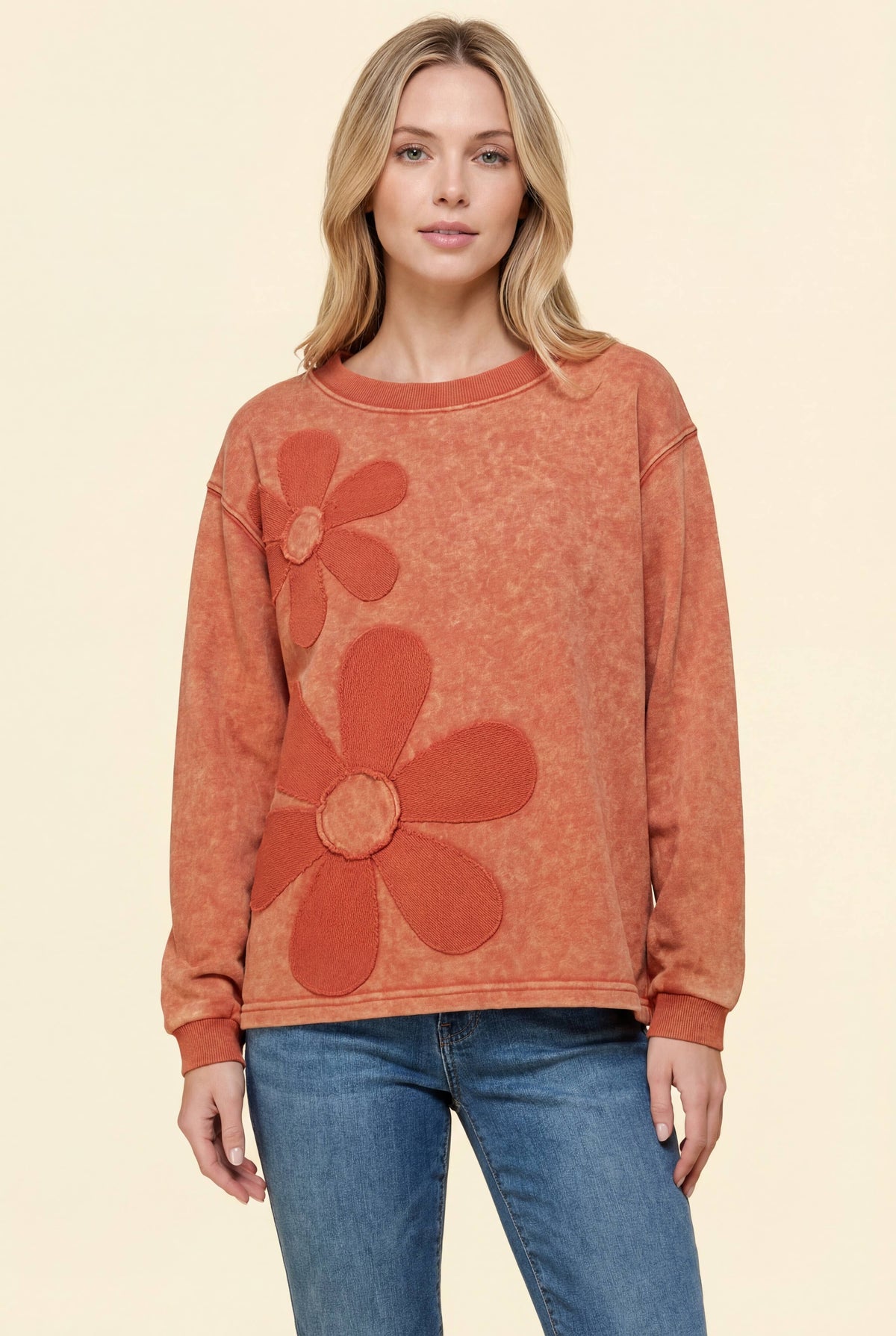 HT20054 Oversized Floral Stitch Sweatshirt
