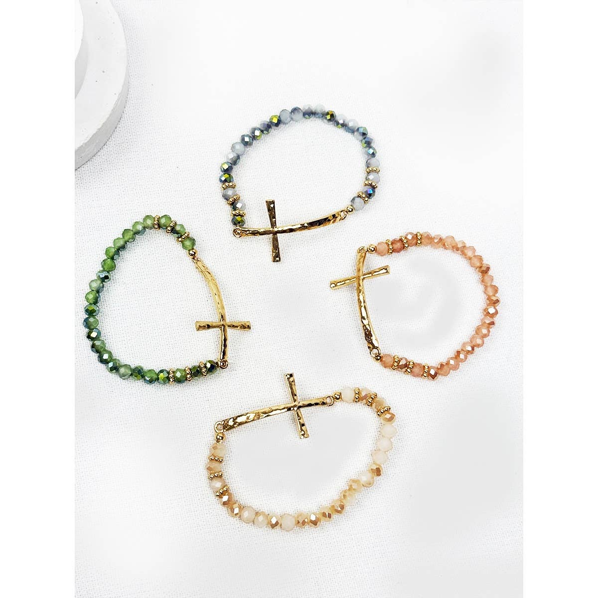 Hammered Cross Bead Stretch Bracelet