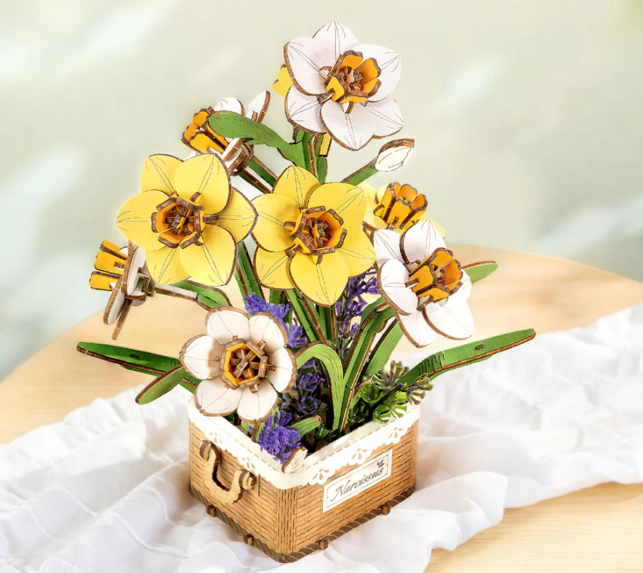 3D Wooden Flower Puzzle: Narcissus