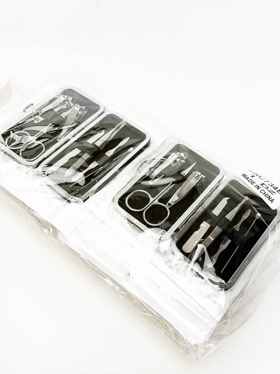 Personal Mani and Pedi Kit care tools with case